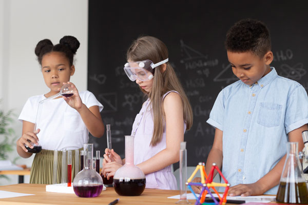 Laboratories & Technology